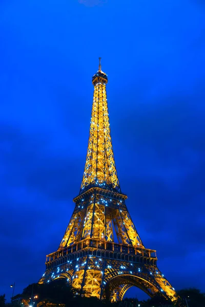 Europa París Septiembre 2017 Torre Eiffel Con Iluminación Nocturna — Foto de Stock