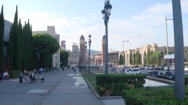 Barselona İspanya. Eylül 2017: Barselona 'da trafik manzarası