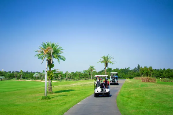 Golf Deporte Jugado Las Canchas Aire Libre Élite Social —  Fotos de Stock