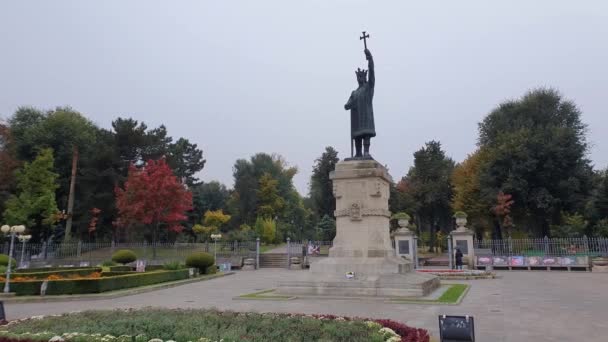 Esteban Iii Gran Monumento Estatua Stefan Cel Mare Frente Parque — Vídeos de Stock