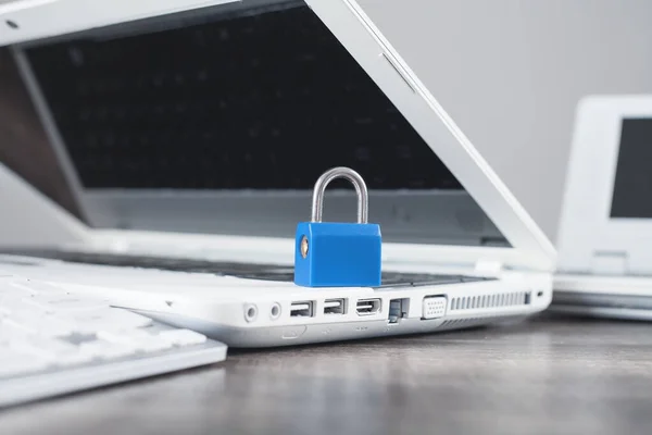 Cadeado Teclado Laptop Internet Segurança Informática — Fotografia de Stock