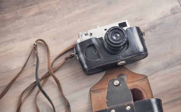 Starý Retro Kamera Dřevěném Pozadí — Stock fotografie