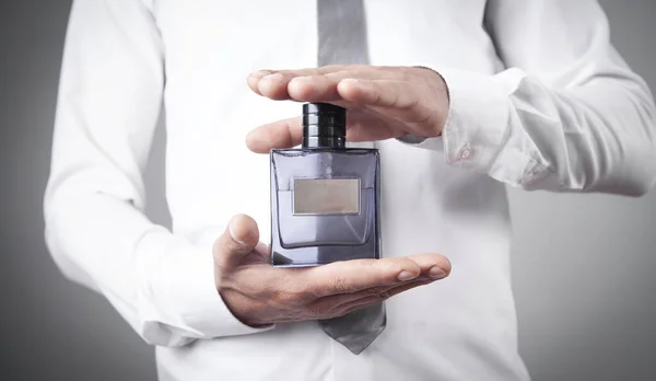 Man Holding Bottle Perfume — Stock Photo, Image