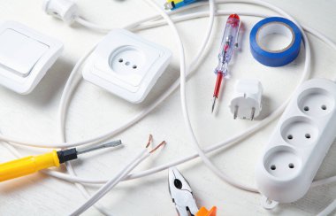 Çalışma araçları ve parçaları. Elektriksel nesneler