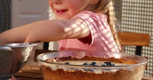 Girl Decorating Cake Berries Caucasian Girl Making Tarts Cream Little — стоковое видео