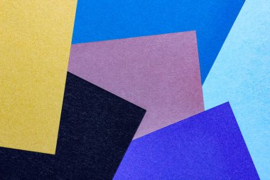 Parlak Soyut Arkaplan Siyah, Mavi, Violet, Sarı, Metin için Kağıt Sayfalar, Mesajlar, Uçanlar. Düz Yat stili. Renkli Kağıt Çarşafları Kompozisyonu ile Düzen.