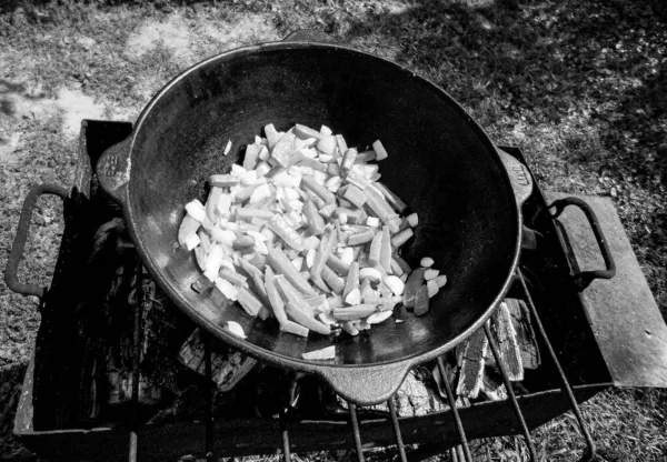 Fotografering Till Tema Vackra Välsmakande Ris Grillad Pilaf Gryta Redo — Stockfoto