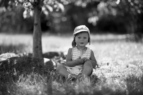 Beautiful Baby Boy Child Garden Posing Photographer Color Photo Cadre — Stock Photo, Image