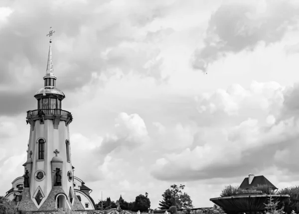 Christian Church Cross High Steeple Tower Prayer Photography Consisting Beautiful — Stockfoto