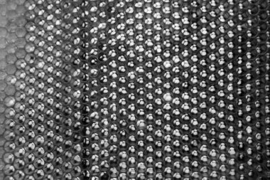 Altın nektarla dolu altıgen bal peteklerinden arı damlayan bal damlası, bal peteği yaz kompozisyonu doğal bal damlası, balmumu çerçeve arısına damlayan bal damlası, bal peteğine damlayan bal damlası