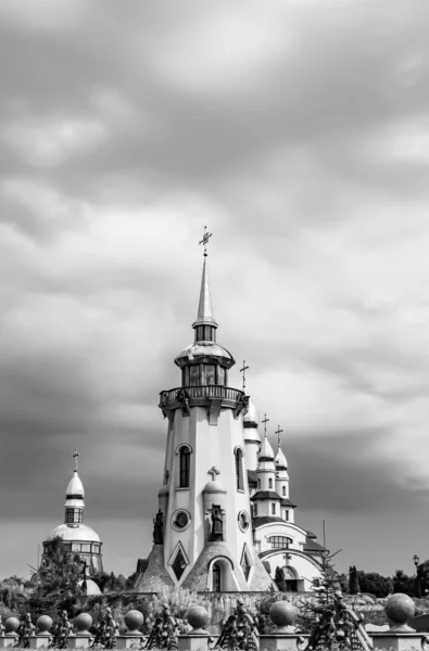 Christian Church Cross High Steeple Tower Prayer Photography Consisting Beautiful — Stockfoto