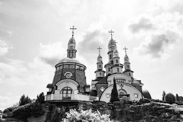 Igreja Cristã Cruz Alta Torre Campanário Para Oração Fotografia Consistindo — Fotografia de Stock