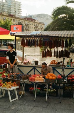 Gürcistan meyveli pazar, 35 mm analog film fotoğrafı, Georgia 