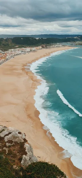 Portugal Laut Pantai Berpasir Nazare Town Portugal — Stok Foto