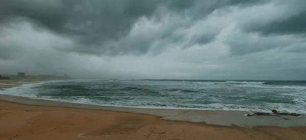 Portogallo Tempesta Piovosa Mare Onde Acqua Oceaniche — Foto Stock