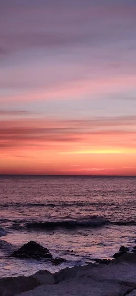 Portugal Wunderschöner Orange Rosa Sonnenuntergang Meer Meerwasser — Stockfoto