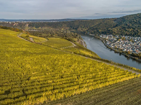 Αεροφωτογραφία Διάσημη Γερμανική Περιοχή Οίνου Moselle Ποταμός Lay Guels Χωριό — Φωτογραφία Αρχείου
