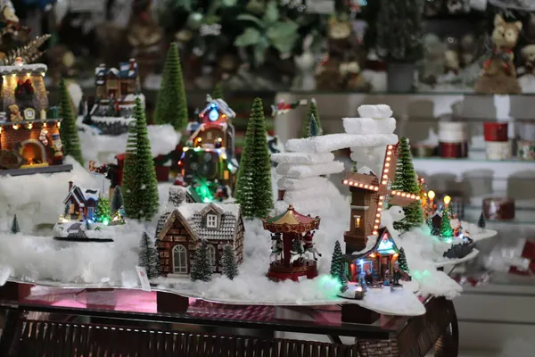 Weihnachtshaus Mit Lichtern — Stockfoto