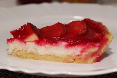 Apple Pie with Cream Dessert