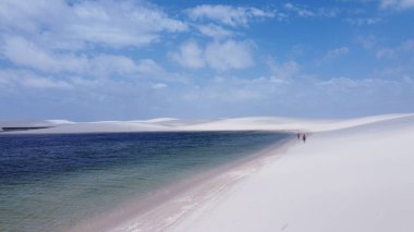 Güzel Mavi Göl - Brezilya 'da Lenois Maranheses
