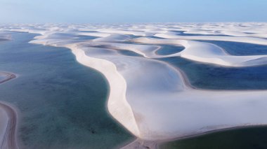 Güzel Mavi Göl - Brezilya 'da Lenois Maranheses