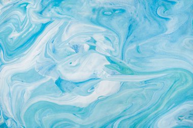 Boyaları karıştırıyorum. Akrilik soyut renkli arka plan, modern sanat. Duvar kağıdı. Mermer dokusu. Tuvale resim yapmak. Yaratıcı soyut el boyası arka plan, duvar kağıdı, doku, Sıvı Sanat.