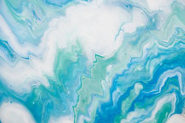 Yaratıcı soyut el boyası arka plan, duvar kağıdı, doku, akrilik akışkan sanatın bir parçası. Boyaları karıştırıyorum. Soyut renkli arka plan, modern sanat. Duvar kağıdı. Mermer dokusu. Tuvale resim yapmak..