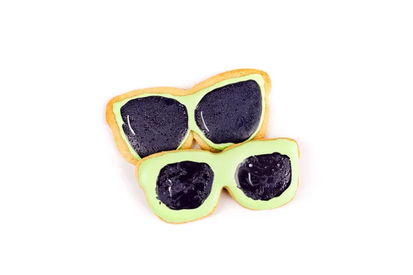 선글라스 가왕성 한색으로 장식되어 쿠키가 떨어져 — 스톡 사진