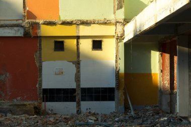  terk edilmiş eski şehirde bina