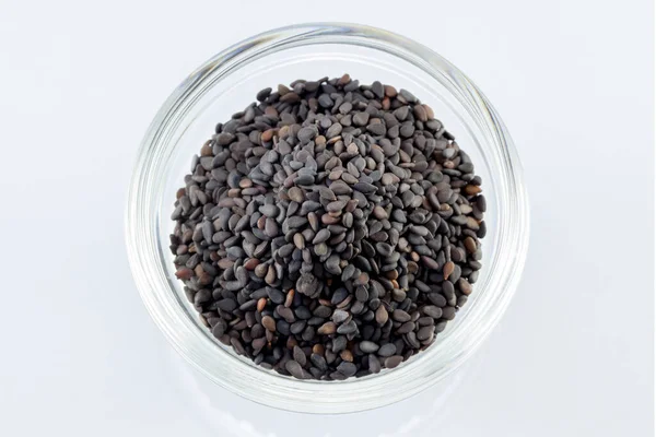 Pile Black Sesame Seeds Bow Isolated White Background — Stock Photo, Image