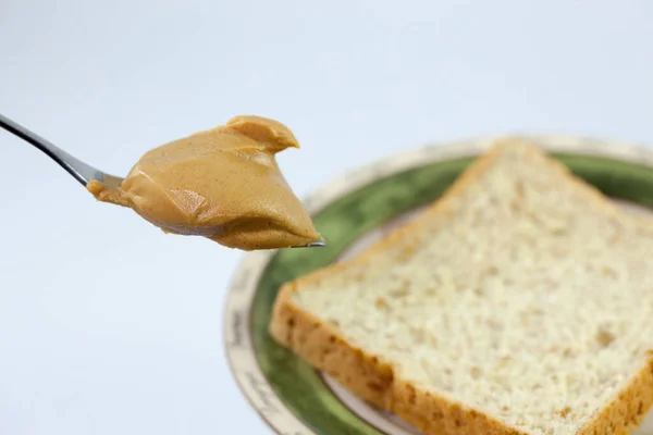 Creamy Peanut Butter Spoon Bread — 图库照片