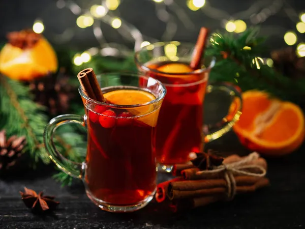 Inverno Natal Mulou Vinho Vinho Tinto Com Temperos Tangerinas Fruto — Fotografia de Stock