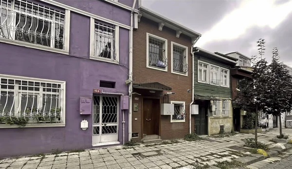 トルコのイスタンブール 10月10 2021イスタンブール市内の古い歴史的建造物や狭い通りでカディコイ地区からの眺め — ストック写真