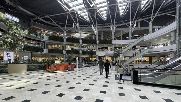 Basaksehir Istanbul Turquía 2021 Vista Interna Desde Centro Comercial Mall — Foto de Stock