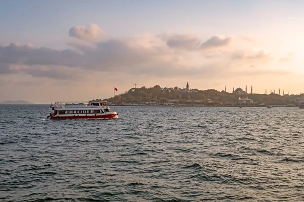 Галатапорт Истанбул Турция Ноябрь 152021 Босфор Уникальный Вид Стамбул Галатапорта — стоковое фото