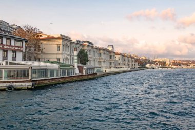 Galataport, istanbul, Türkiye-15 Kasım 2021 İstanbul Boğazı ve İstanbul 'un yeni limanı Galataport' tan eşsiz İstanbul manzarası 