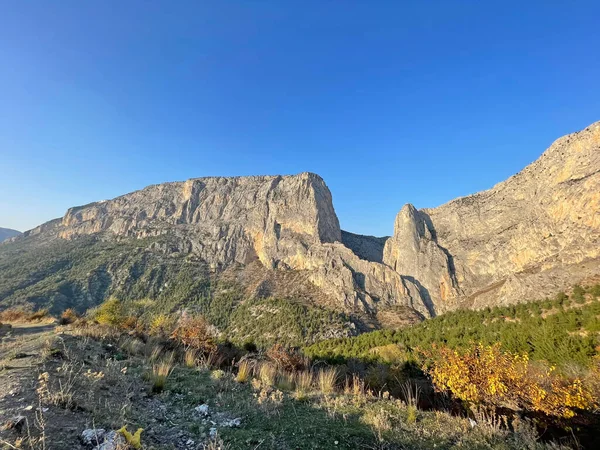 Harmankoy, Bilecik, Türkiye-30 Ekim 2021, Haramankaya, Bilecik ilinin İnhisar ilçesine bağlı bir köydür..
