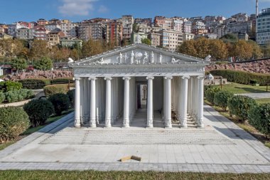 İstanbul, İstanbul 'da Hindi-Kasım 20.2021.Miniatürk, İstanbul' un Haliç ilçesinde yer alan bir minyatür parktır.