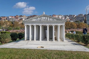 İstanbul, İstanbul 'da Hindi-Kasım 20.2021.Miniatürk, İstanbul' un Haliç ilçesinde yer alan bir minyatür parktır.