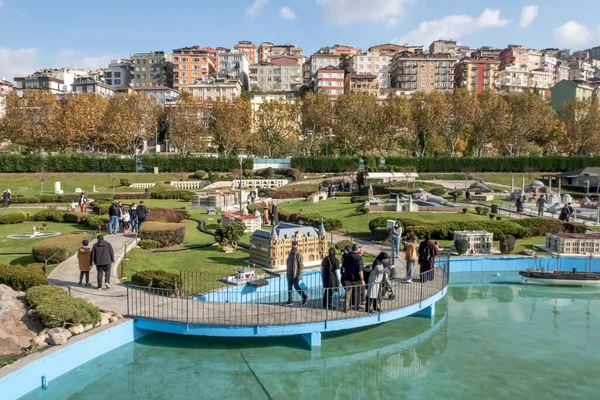 Стамбул Ноябрь 2021 Миниатюрк Парк Миниатюр Северном Берегу Золотого Рога — стоковое фото