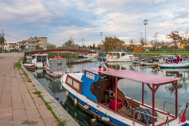 İstanbul, İstanbul 'da Menekşe ve Menekşe Deresi' nde 6 Aralık 2021 