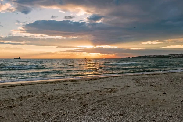 Istanbul Turkey December 2021 Sunset Marmara Sea View Menekse Beach — Stock Photo, Image