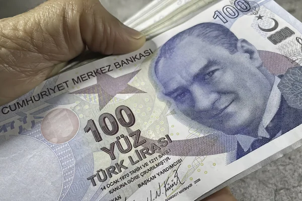 100 Lik Banknotlar — Stok fotoğraf