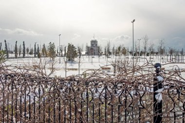 Atakoy, İstanbul, Türkiye-23 Ocak 2021 Kış ve Ocak ayında Atakoy Baruthane kamu parkından kar manzaralı