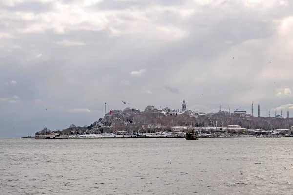 Stanbul Türkiye Ocak 2022 Stanbul Avrupa Asya Kıtaları Arasındaki Rüya — Stok fotoğraf