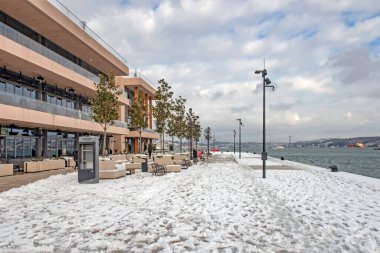İstanbul, Türkiye-25 Ocak 2022 İstanbul, Avrupa ve Asya kıtaları arasındaki rüya şehridir. Kış mevsiminde tarihi yarımadadan modern, tarihi ve doğal güzelliklere sahip şehir manzarası