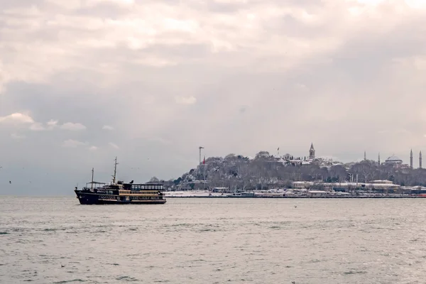 Κωνσταντινούπολη Τουρκία Ιανουαρίου 2022 Κωνσταντινούπολη Είναι Ονειρική Πόλη Μεταξύ Των — Φωτογραφία Αρχείου