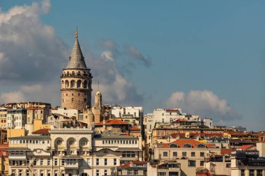 İstanbul 'un tarihi ve turistik sembolü, Galata Kulesi.