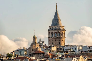 İstanbul 'un tarihi ve turistik sembolü, Galata Kulesi.