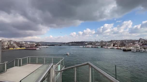 Istanbul Turcia 2022 Istanbul Vedere Oraș Vechi Podul Metrou Cornul — Videoclip de stoc